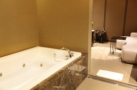 Vine Hotel