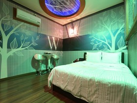 Hotel K