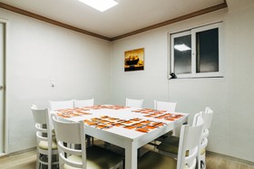 10 Guesthouse