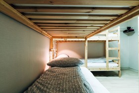10 Guesthouse