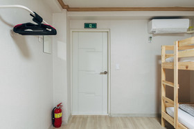 10 Guesthouse