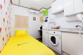 24 Guesthouse Edae