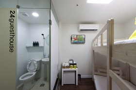 24 Guesthouse Myeongdong Town