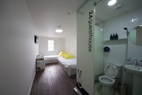 24 Guesthouse Myeongdong Town