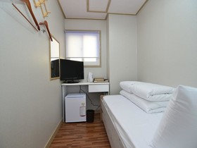 2u Guesthouse