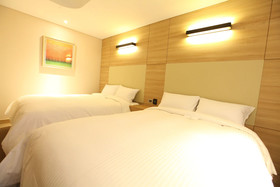 Acube Hotel