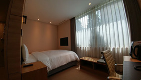 Acube Hotel