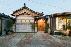Adam Hanok