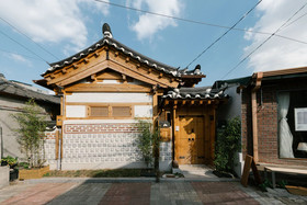 Adam Hanok