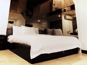 Bangbae Renaissance Hotel