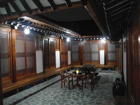 Bibimbap Hanok Guesthouse Gyeongbokgung