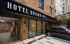 Brown Dot Yeoksam Branch
