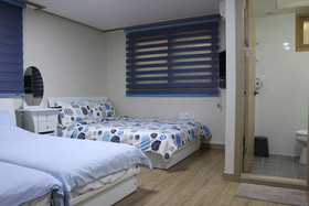 Bunk Guesthouse-Hostel2