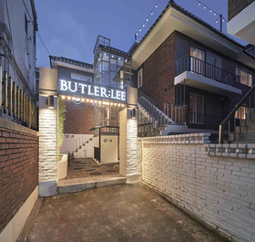 Butler Lee Paulbaek