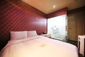 Chang-Dong M Motel