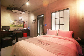 Chateau Hotel