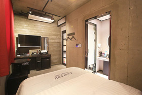 Chateau Hotel