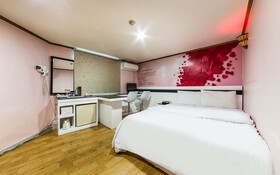 Cheongnyangni Dongbu Motel