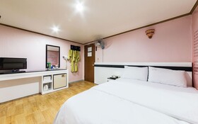 Cheongnyangni Dongbu Motel