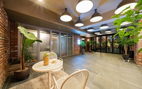 Cheonho Hotel August