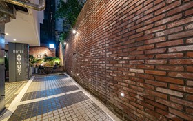 Cheonho Hotel August
