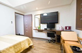 City Park Hotel
