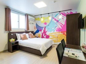 Colors Ewha Seoul Apartment