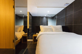 Cookie Hotel