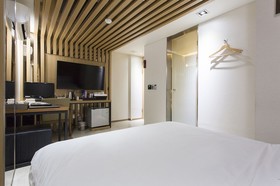 Cookie Hotel