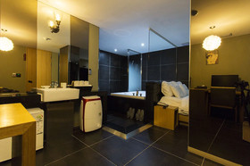Cookie Hotel