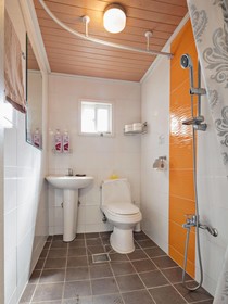 Cozzzy Guest House