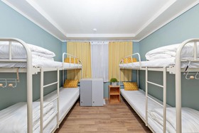 Cozzzy Guest House