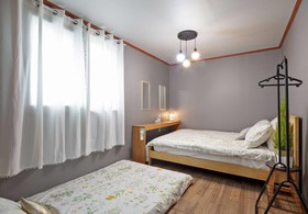 Cozzzy Guest House