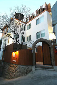 Crib49 Guest House