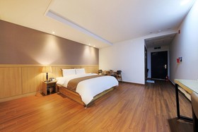 Dobong The Day Hotel