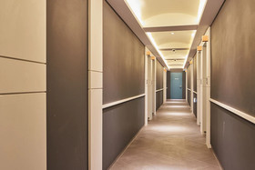 Doksan Hotel In Cafe