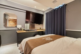 Doksan Hotel In Cafe