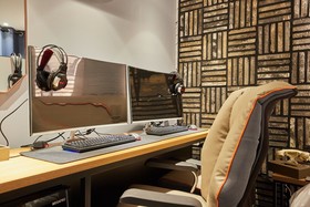 Doksan Hotel In Cafe