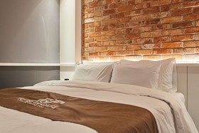 Doksan Hotel In Cafe