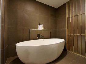 Donggyeong Hotel