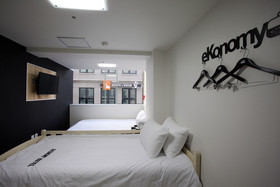 Ekonomy Hotel Myeongdong Premier