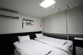Ekonomy Hotel Myeongdong Premier