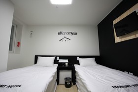 Ekonomy Hotel Myeongdong Premier