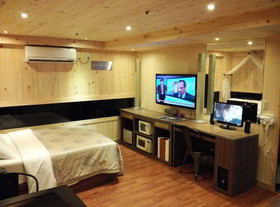 Film 37.2 Hotel