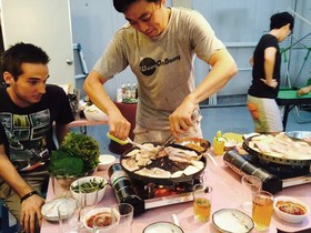 Fully Hong Hostel Insadong