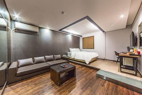 Gallerya Hotel