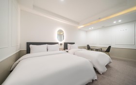 Gangnam Spring Hotel