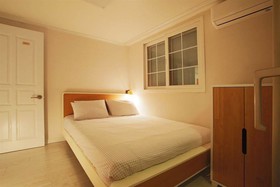 Garosu Stay Guest House