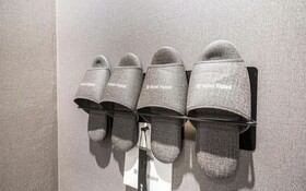 Geumcheon Hotel Triple 8