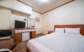 Geumho Seojung Motel
